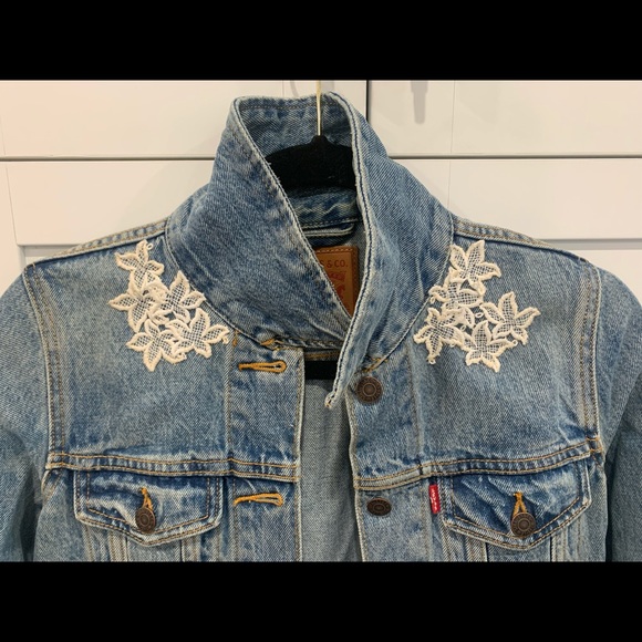 Customized Levi’s Denim Jacket - Picture 5 of 6